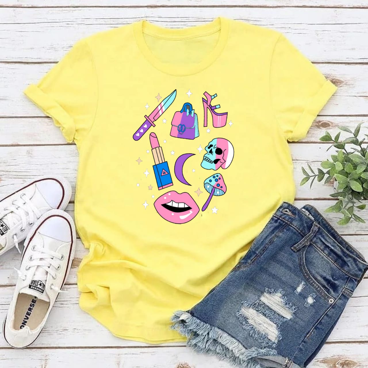 Makeup Printed Tee